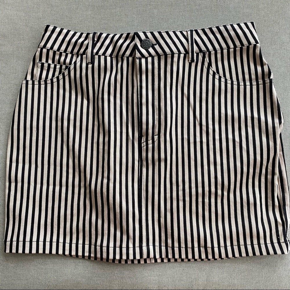 💙 Motel stripped skirt